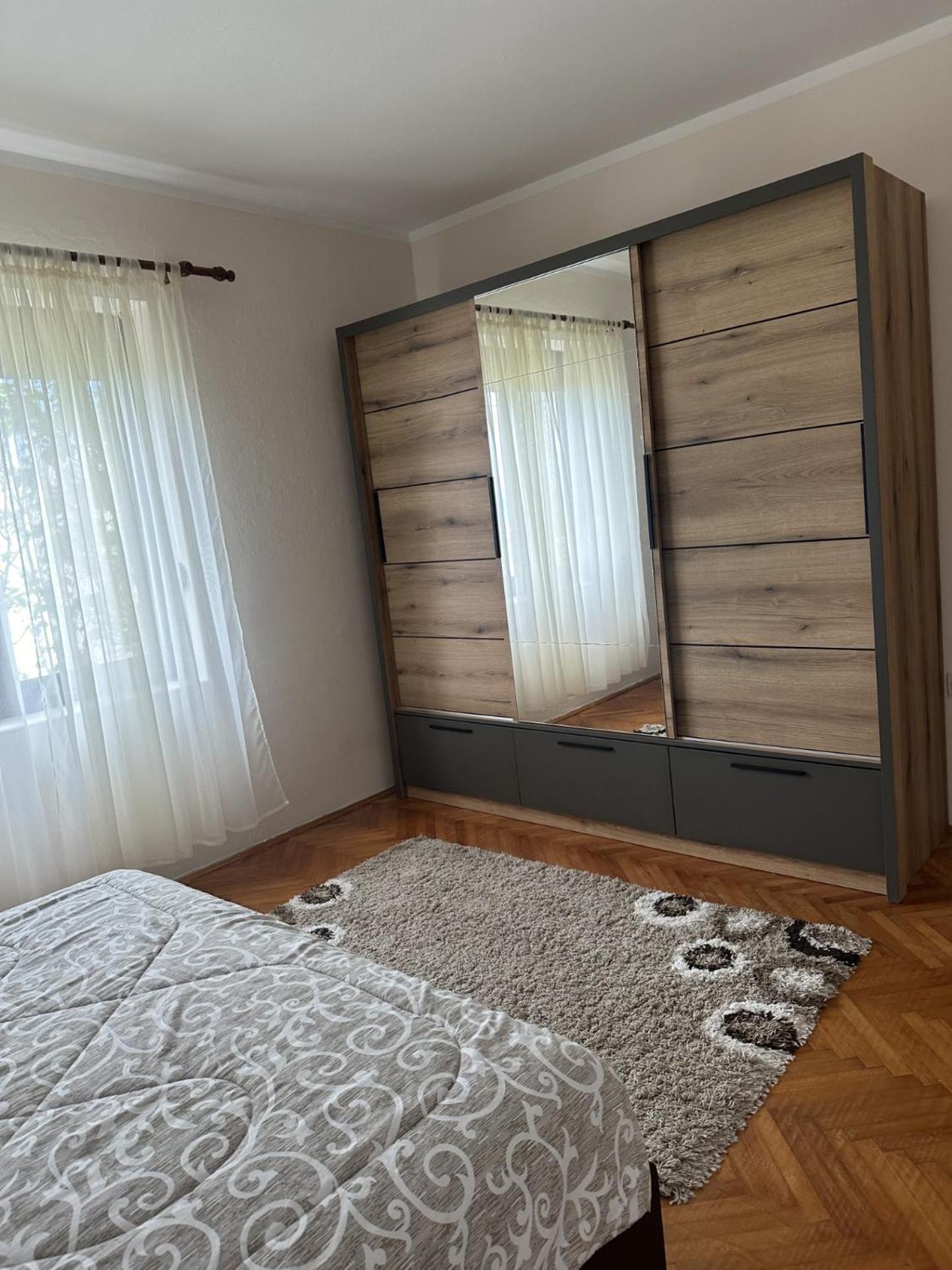 Apartments Radulovic 울친 외부 사진
