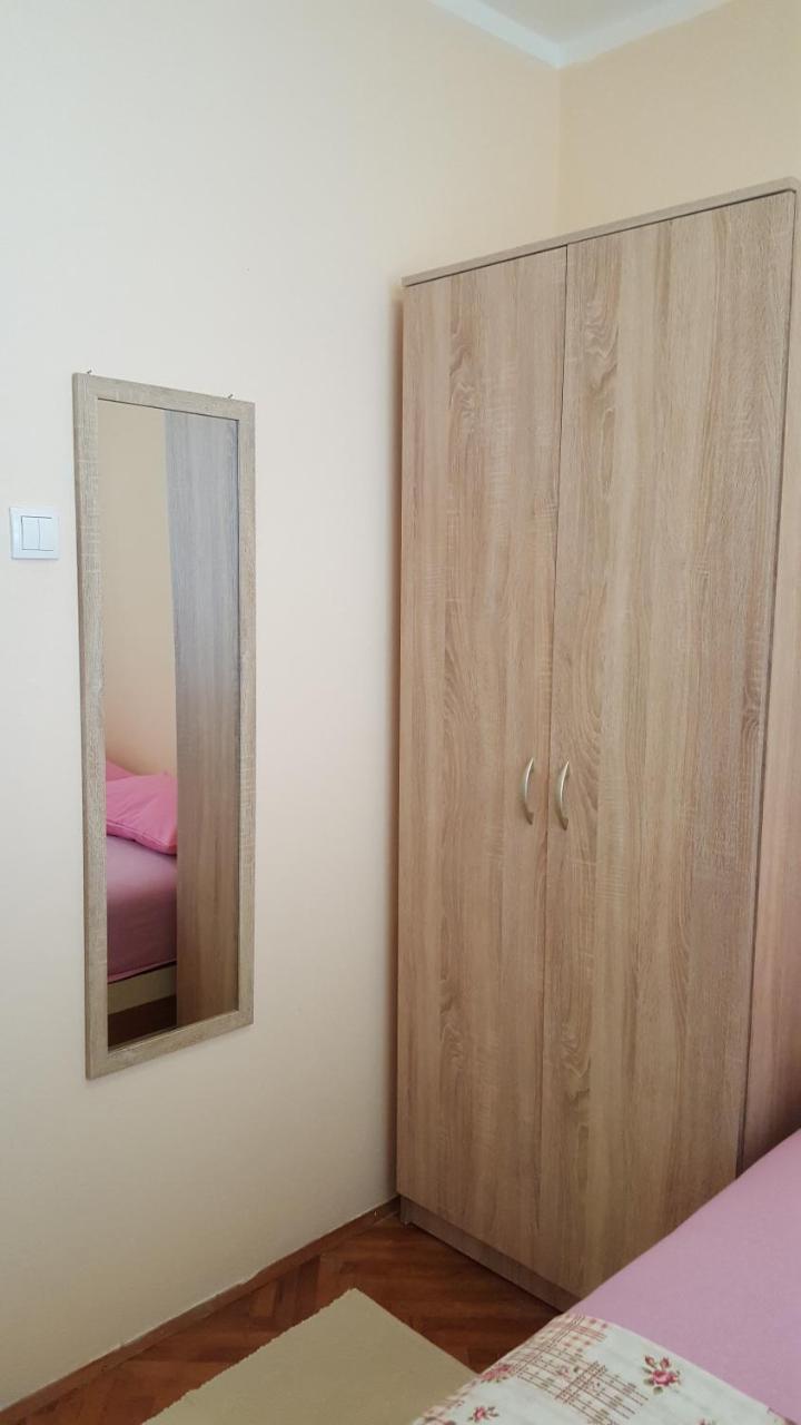 Apartments Radulovic 울친 외부 사진